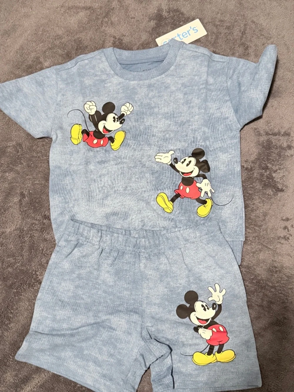 Boys Mickey Mouse sweatshirt and shorts. Size 24M